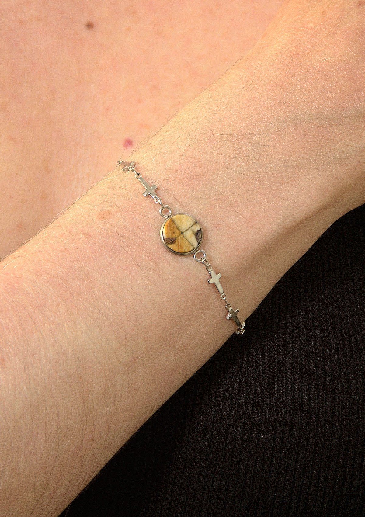 Pulsera quiastolita cruces inox - Imagen 2